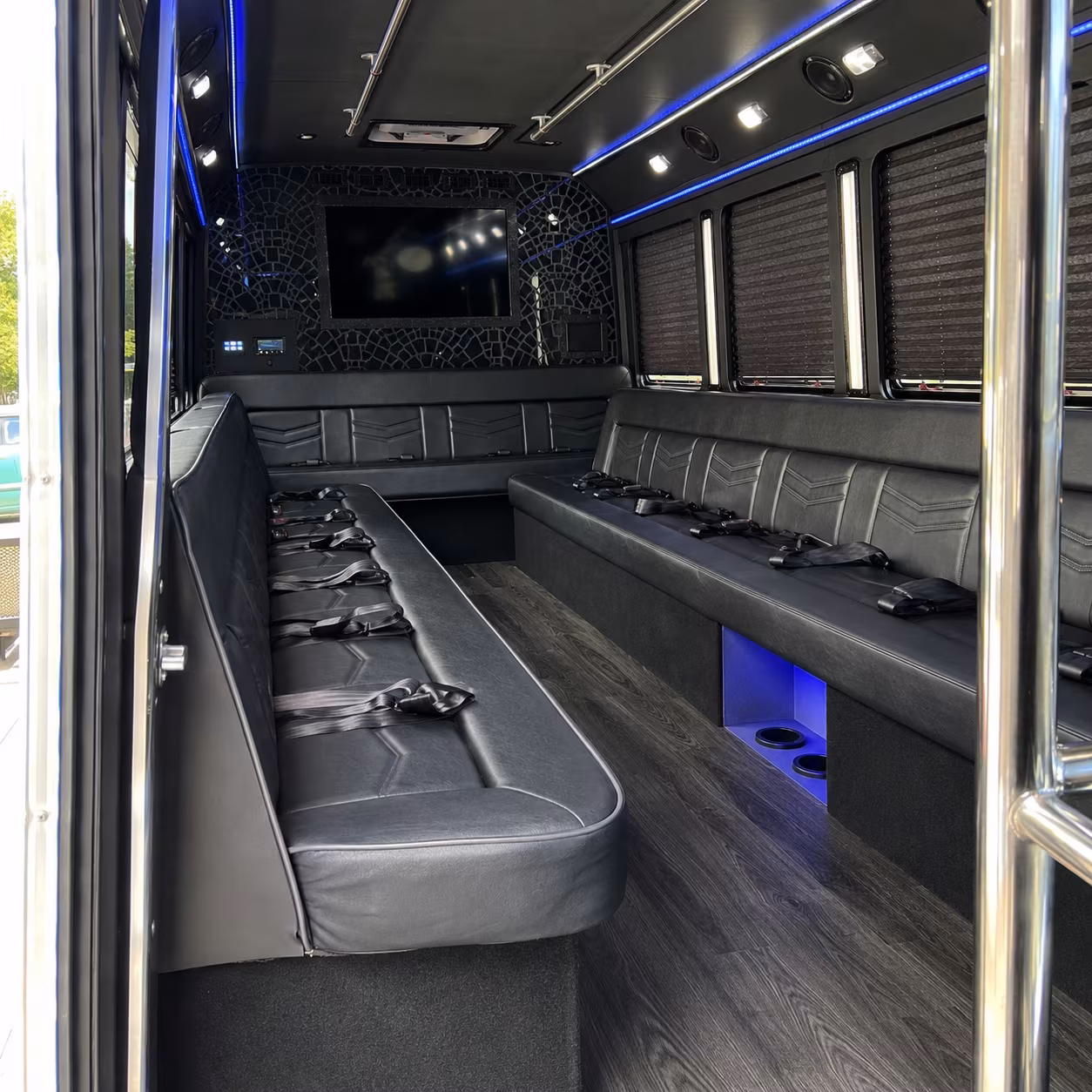 Laredo Birthday, Sweet 16, & Quinceañera Transportation party bus exterior